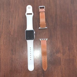 Apple Watch (Series 3, 38 MM)